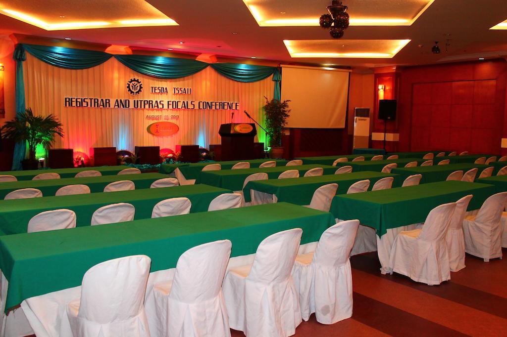 Iloilo Business Hotel Dış mekan fotoğraf
