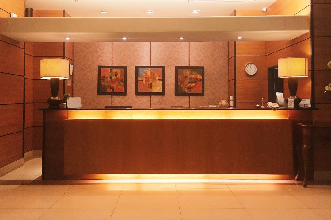 Iloilo Business Hotel Dış mekan fotoğraf