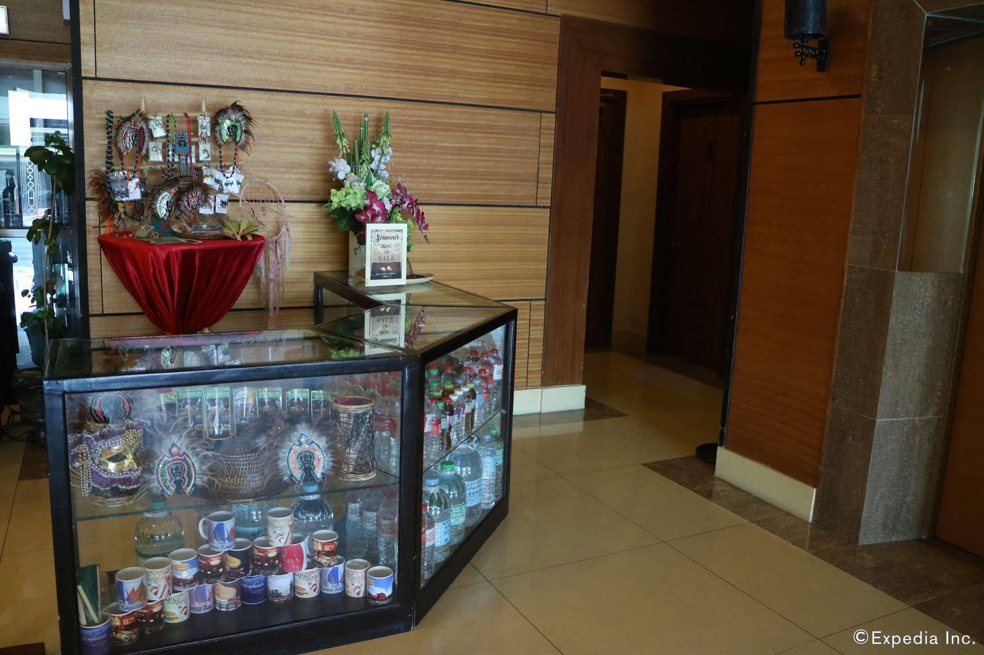 Iloilo Business Hotel Dış mekan fotoğraf