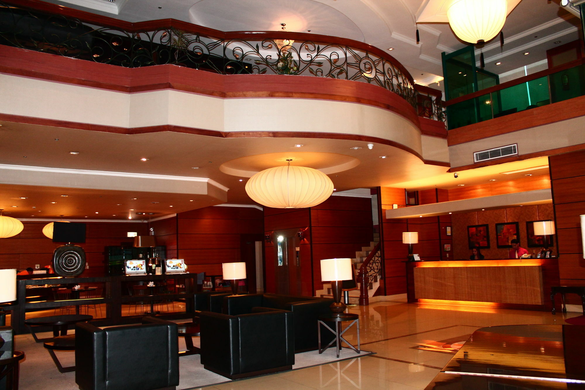 Iloilo Business Hotel Dış mekan fotoğraf