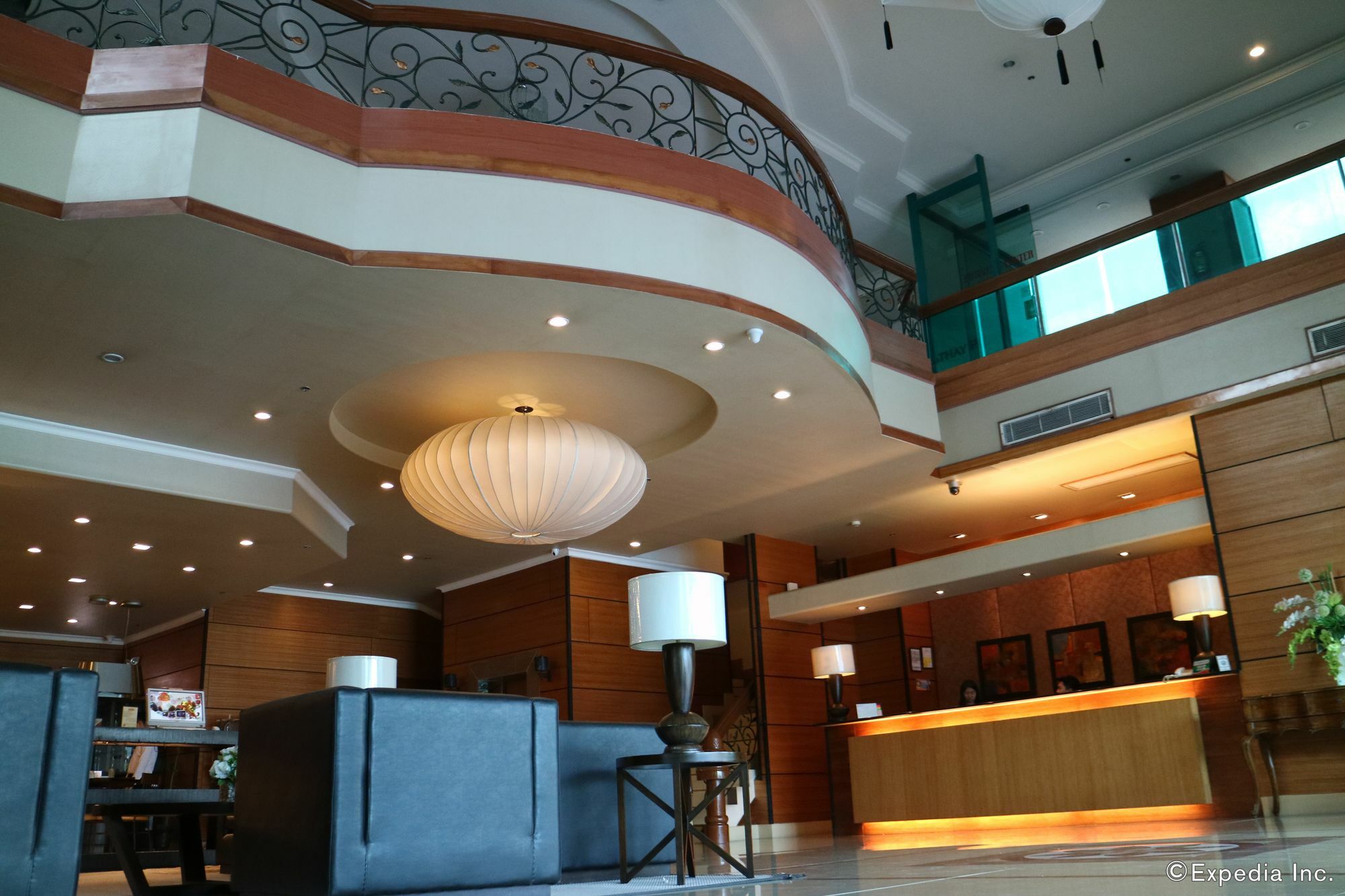 Iloilo Business Hotel Dış mekan fotoğraf